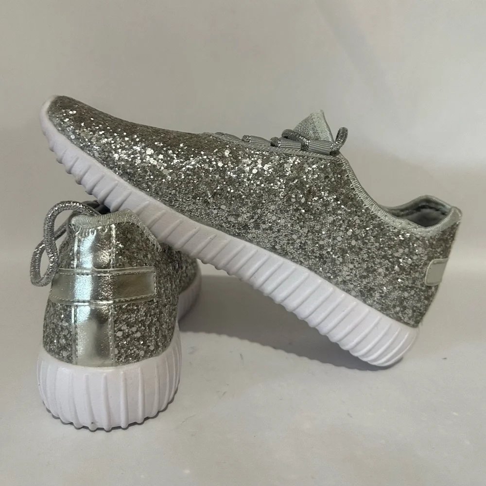 Her Style Sparkly Silver Women’s Shoes